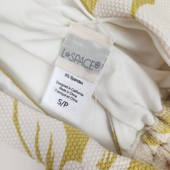 L*Space Wilder Bikini Top in Havana Blooms Green Size Small NWT - Picture 5 of 5